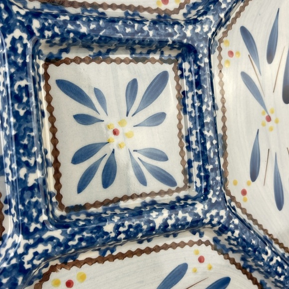 Temp-Tations Presentable Tableware Divided Serving Plate - Picture 4 of 13